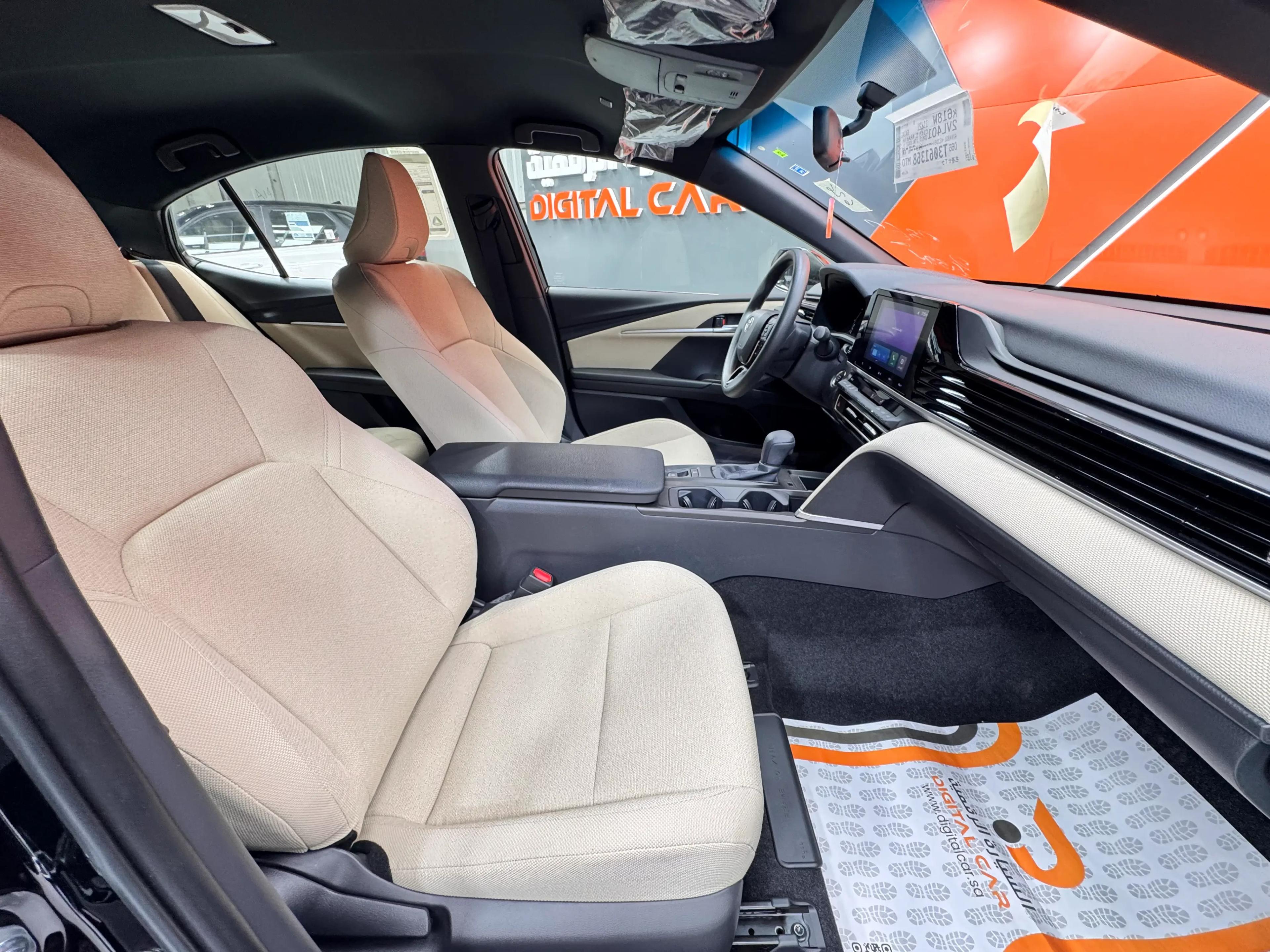 interior frontRight