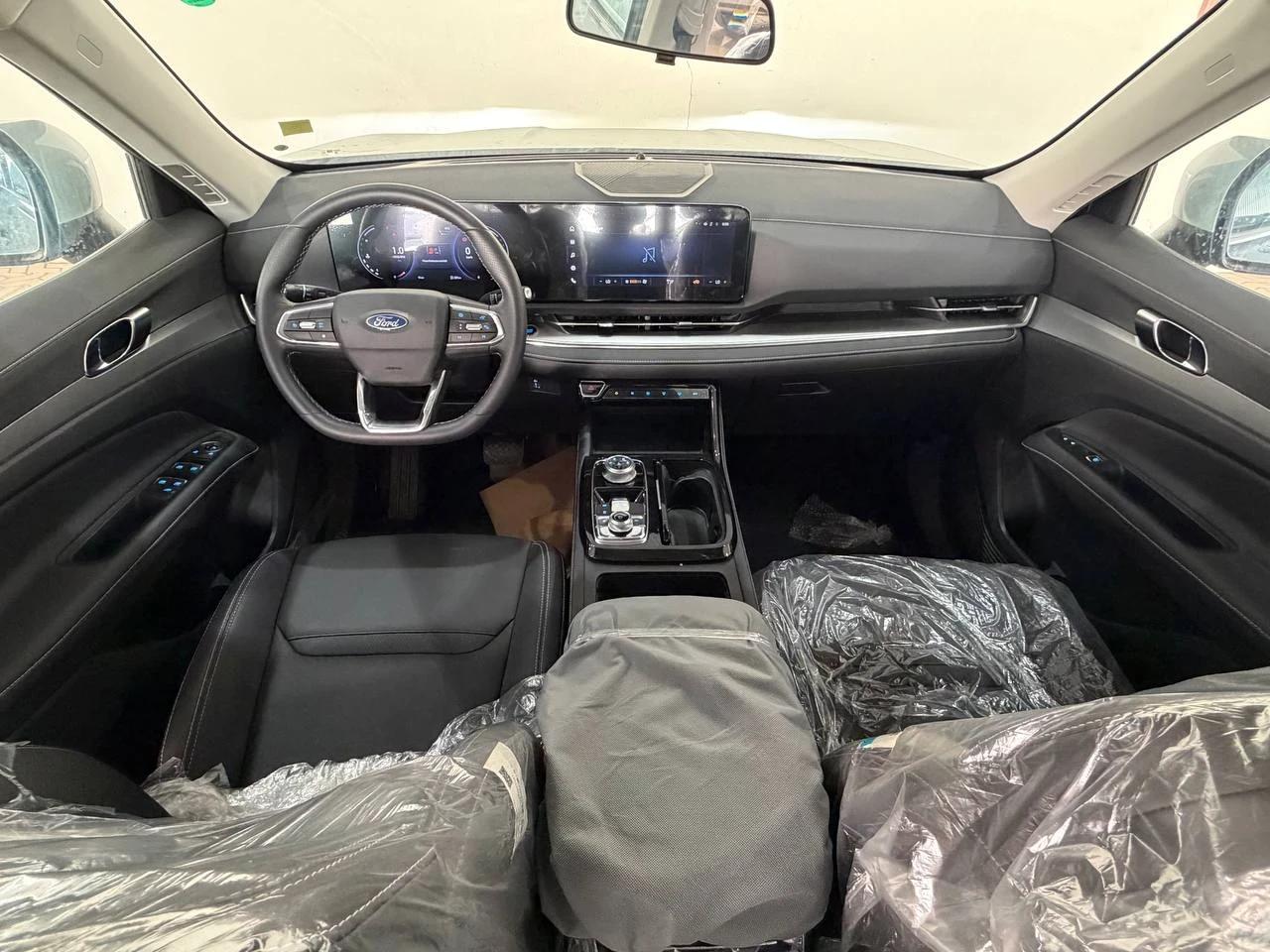 interior image_0